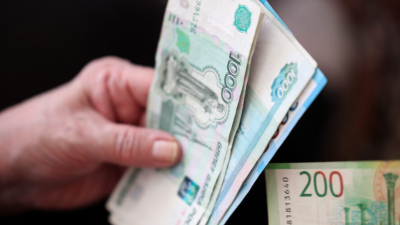 В Казани 91-летняя пенсионерка не попалась на уловку мошенников и сохранила полтора млн рублей 25/03/2026 &ndash; Новости