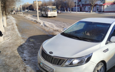 Народный репортер. Машина перегородила тротуар