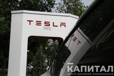 Первый $1 трлн Tesla заработает на роботакси в Китае?