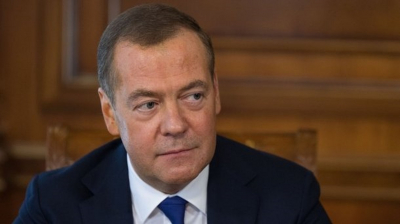 Медведев: прощения уехавшим и желающим поражения России нет