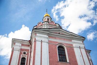 Mash на волне: в Ялте храм начал трескаться после начала стройки элитного ЖК