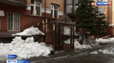 В Казани жильцы домов на Хасана Туфана жалуются на протекающие крыши