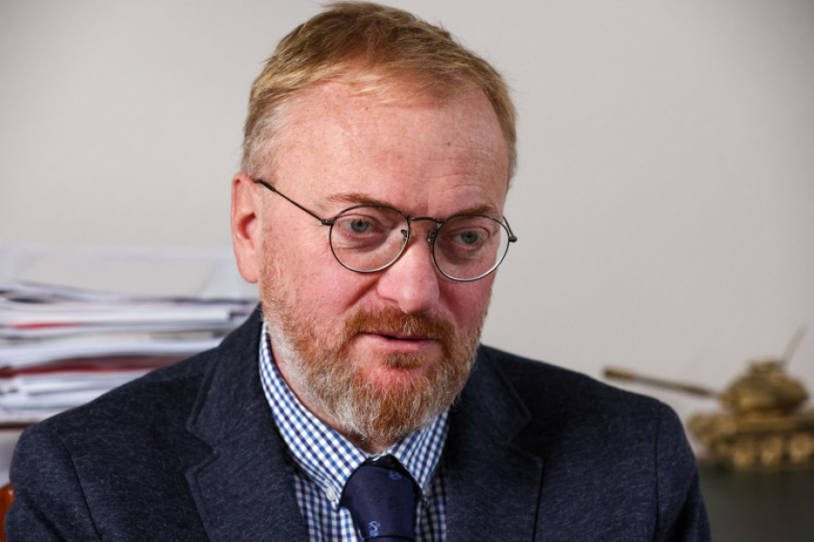 Милонов намекнул, что стендапер Сабуров сможет вернуться в Россию