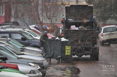 &laquo;Жители справедливо ждут порядка&raquo;: как в Казани решают проблему с вывозом мусора
