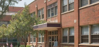 Для уфимских школ срочно начали искать охрану после нападения в гимназии