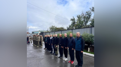 В Павлодаре прошли проводы новобранцев осеннего призыва