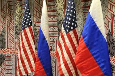 Трамп продлил на год санкции США против России