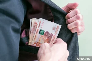 РБК: российского генерала обвинили в получении особо крупной взятки