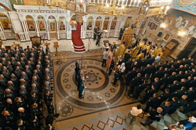 В День Крещения Руси в Главном храме Росгвардии состоялся праздничный молебен с крестным ходом