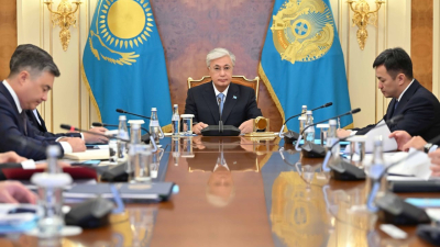 Токаев провел совещание по бюджету 2026–2028: главное