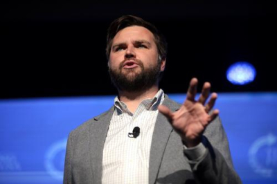 Wall Street Journal: Вэнс обеспокоен перспективой затяжного конфликта с Ираном
