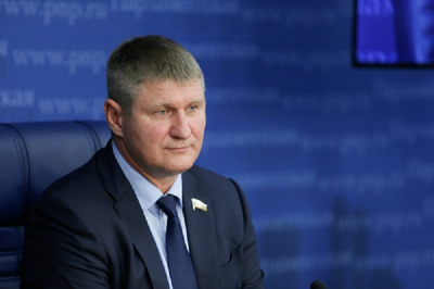 Депутат Шеремет: Санкции Лондона детдомов в Крыму выглядят мерзкими