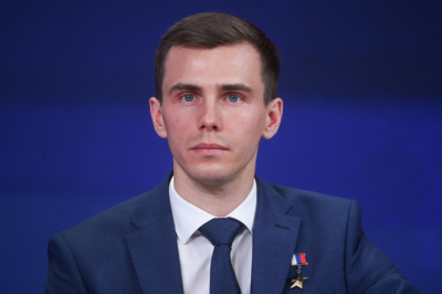 «У всех поколений своя война»: Герой РФ Струна об СВО, страхах, Юнармии