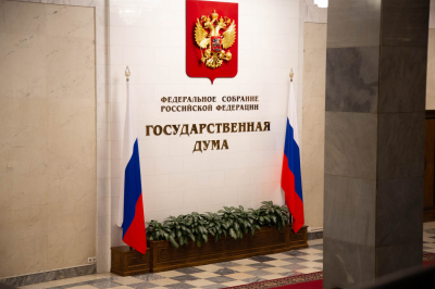 В Госдуме инициировали единый стандарт выплат медикам