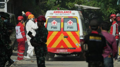 В Индонезии семь человек погибли при обрушении мусорного полигона