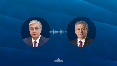 Глава государства поздравил Президента Узбекистана Шавката Мирзиёева