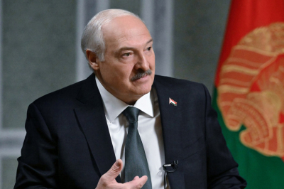 Лукашенко раскрыл, какой совет дал Макрону в отношении Путина