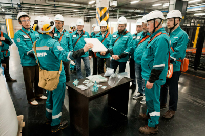 Замглавы Минпромторга РФ оценил потенциал катализаторной фабрики СИБУРа в Казани