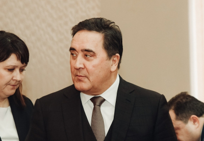 Агрофирма Фардиева выбивает с елабужских «грибников» долги за солому