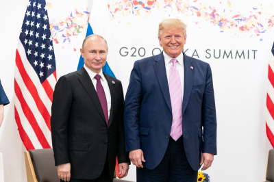 Трамп сделал Путину щедрый подарок: атака США на Иран сыграла России на руку