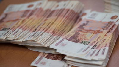 Россиянам напомнили о праве просить прибавку к зарплате раз в год