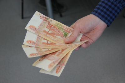 В Пермском крае назвали отрасли со средними зарплатами выше 110 тысяч рублей